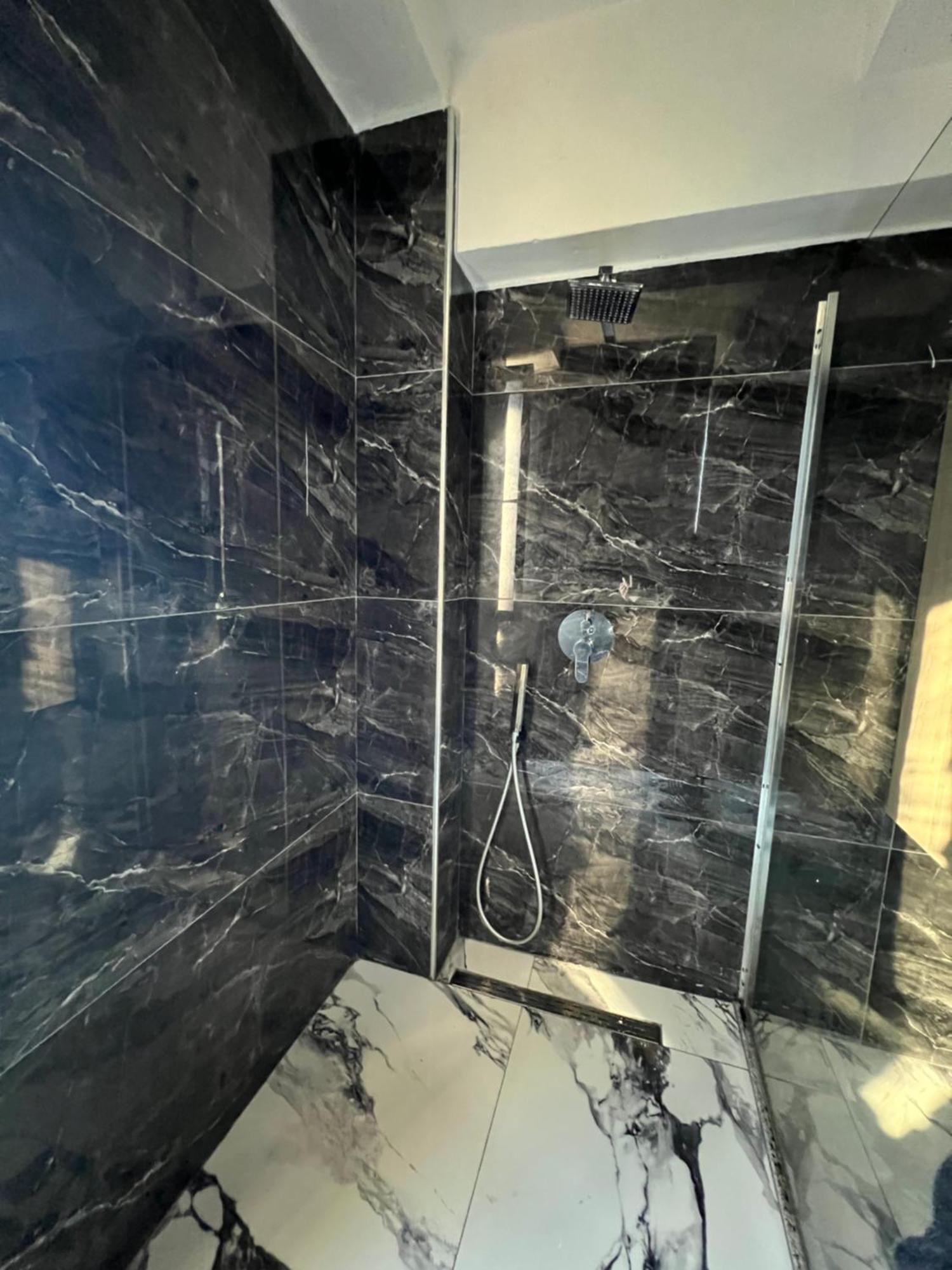 Piazza City Center Apartman Tirana Kültér fotó